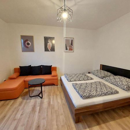 Utulny Apartman V Centre Bb Banská Bystrica Eksteriør billede